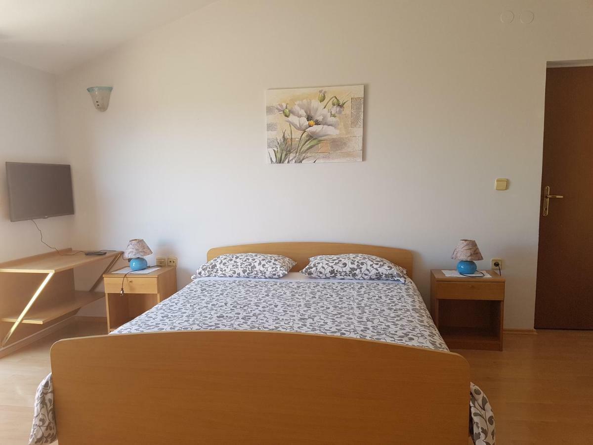 פורץ Rooms Siesta מראה חיצוני תמונה