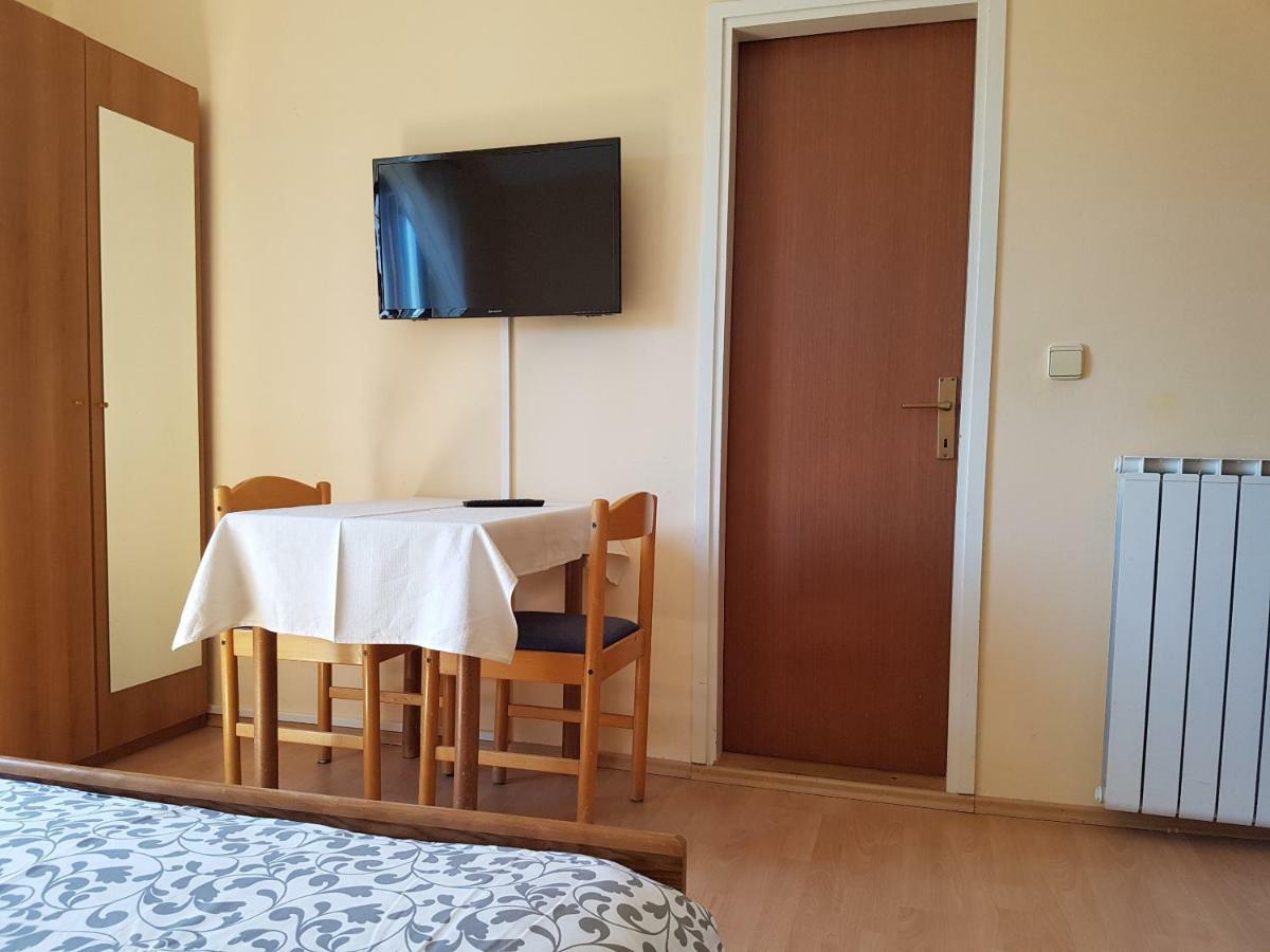 פורץ Rooms Siesta מראה חיצוני תמונה